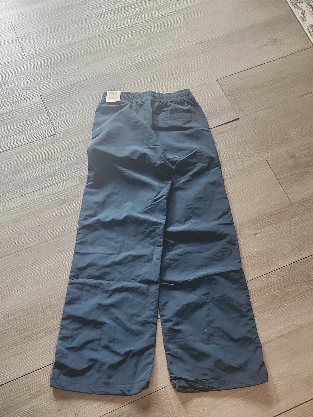 Nike Navy Wide-Leg Athletic Pants NWT - Picture 2 of 5